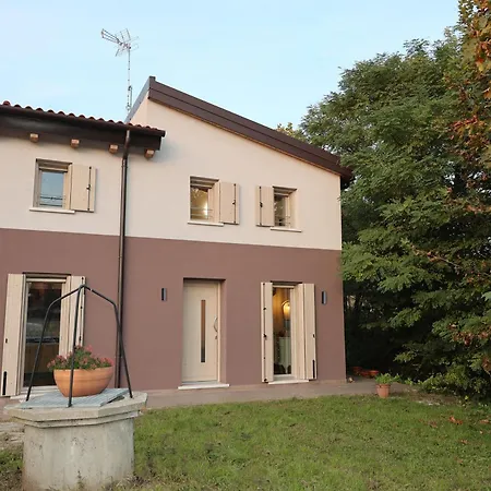 Holiday home Corte Dell'angelo Con Parcheggio Casa Pontida
