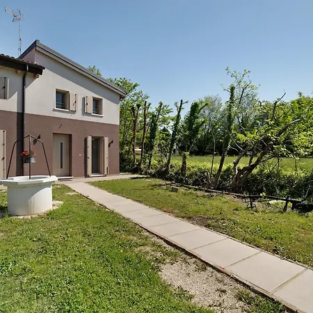 Corte Dell'angelo Con Parcheggio Casa Pontida